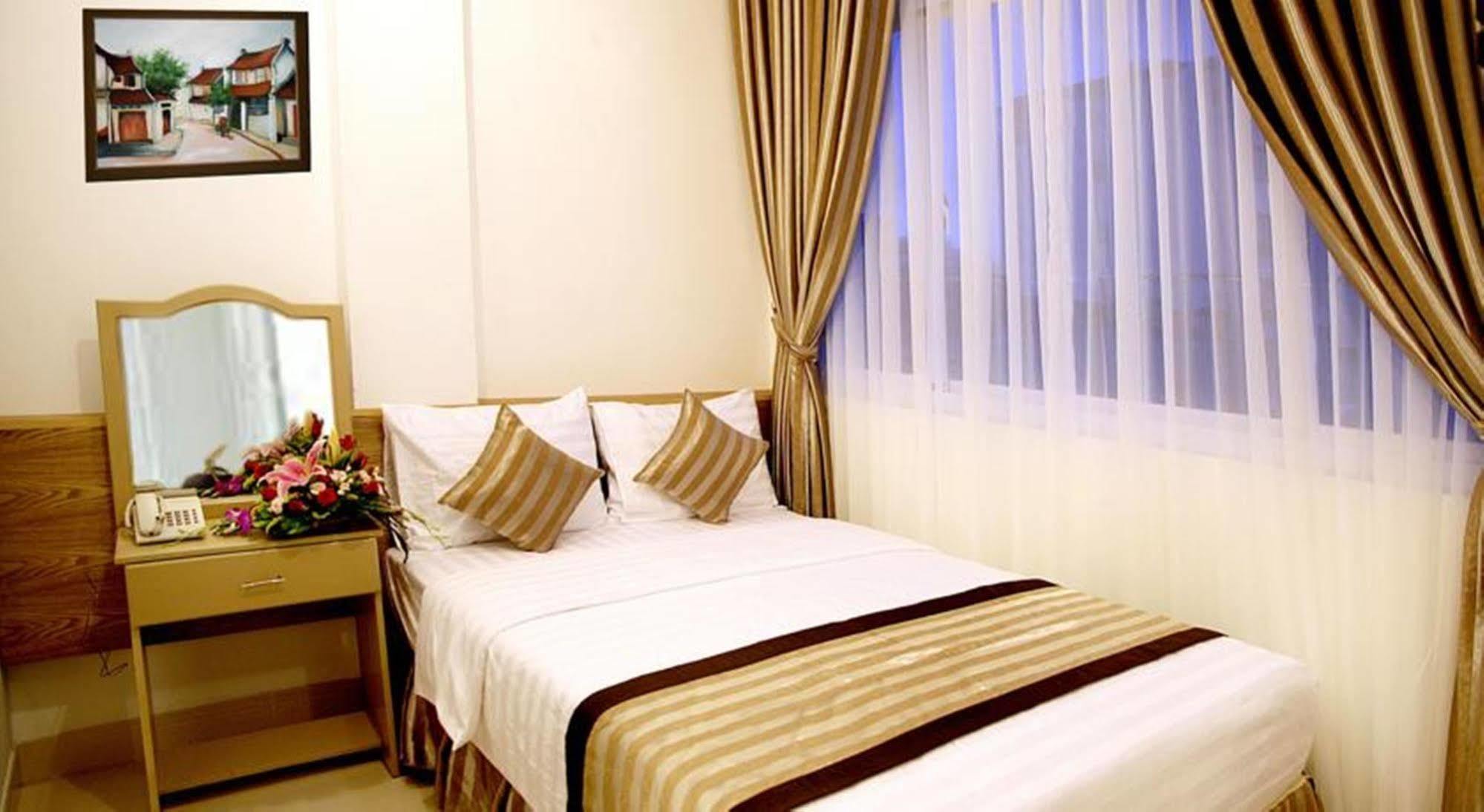 New Sunny Hotel Cidade de Ho Chi Minh Exterior foto